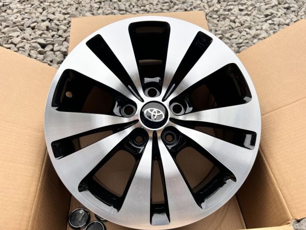 Replica R656