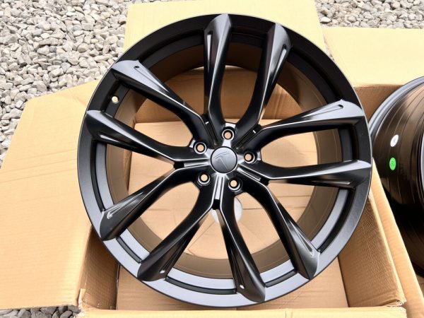 AlloyWheel 5552