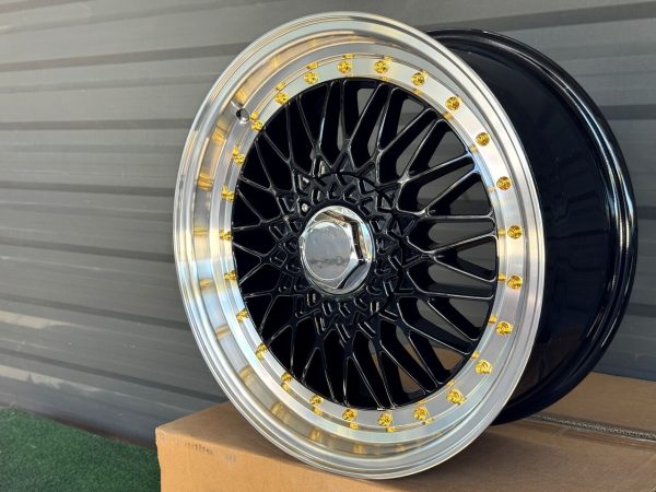 Replica REW032