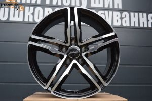 WheelWorld WH11