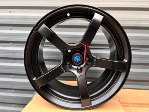 290325_67e78bae52bfb_3dee1b7d8b418e3de292056d962ded8d JPRacing GC05F
